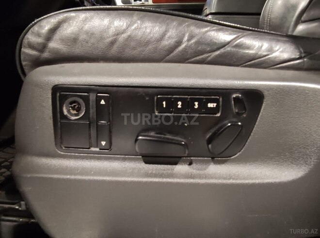 Volkswagen Touareg 2006, 265,000 km - 4.2 л - Bakı