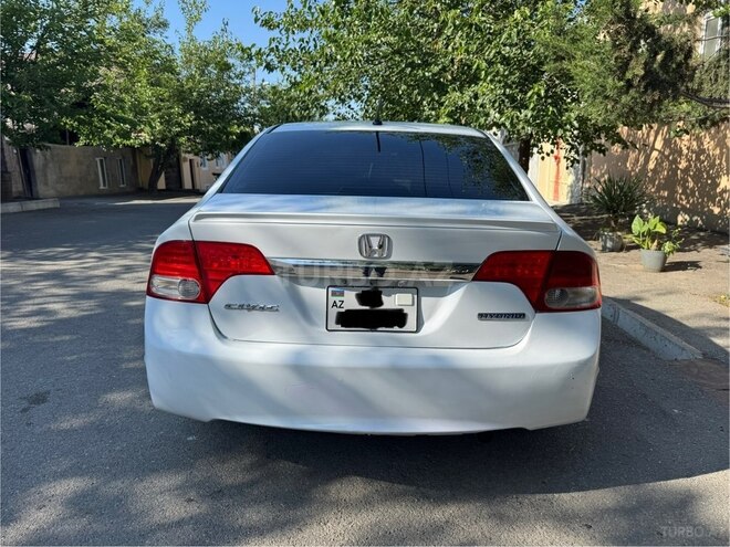 Honda Civic 2010, 342,000 km - 1.3 l - Gəncə