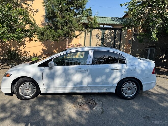 Honda Civic 2010, 342,000 km - 1.3 l - Gəncə