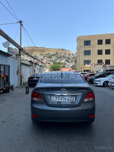 Hyundai Accent 2013, 250,000 km - 1.6 l - Bakı
