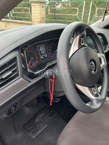 Volkswagen Jetta 2019, 132,000 km - 1.4 l - Naxçıvan