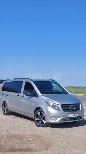 Mercedes  2015, 263,000 km - 2.0 л - Bakı