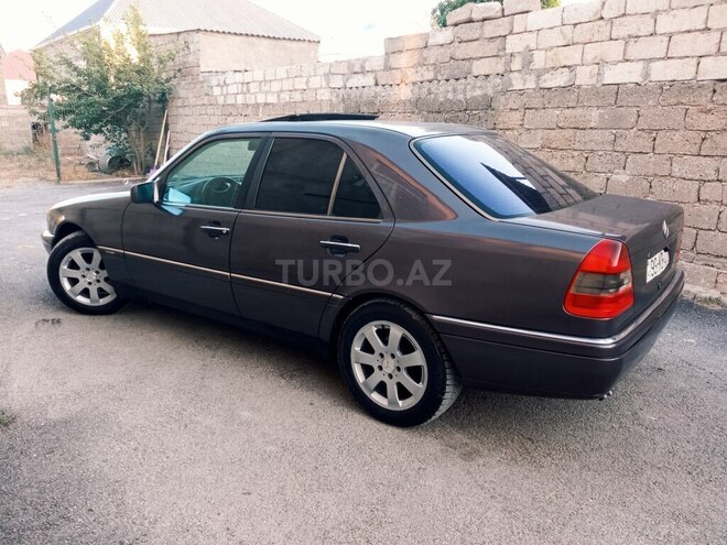 Mercedes C 200 1995, 251,232 km - 2.0 l - Bakı