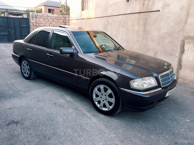Mercedes C 200 1995, 251,232 km - 2.0 l - Bakı