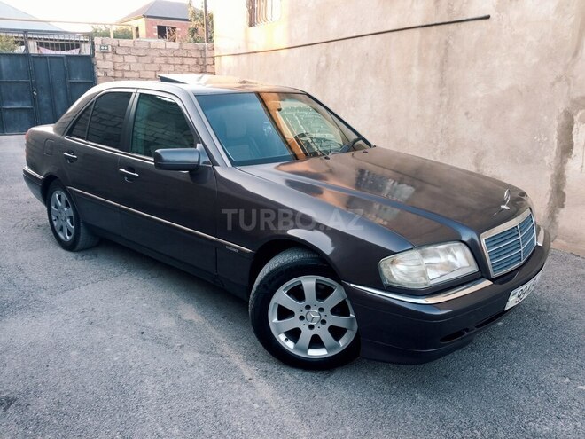 Mercedes C 200 1995, 251,232 km - 2.0 l - Bakı