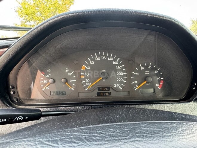 Mercedes C 200 1998, 361,470 km - 2.0 l - Bakı