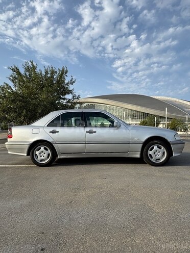 Mercedes C 200 1998, 361,470 km - 2.0 l - Bakı