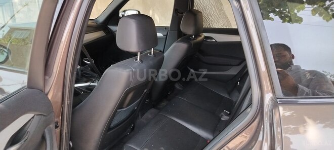 BMW X1 2010, 270,000 km - 2.0 l - Bakı