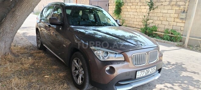 BMW X1 2010, 270,000 km - 2.0 l - Bakı