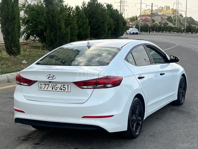 Hyundai Elantra 2018, 83,686 km - 2.0 l - Bakı