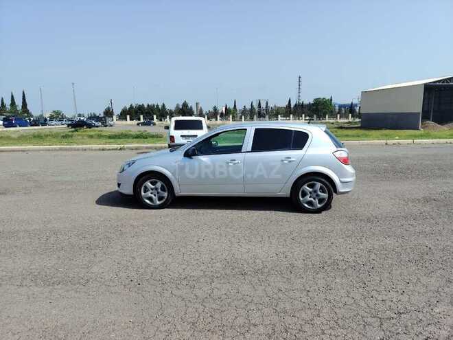 Opel Astra 2006, 412,000 km - 1.3 l - Gəncə