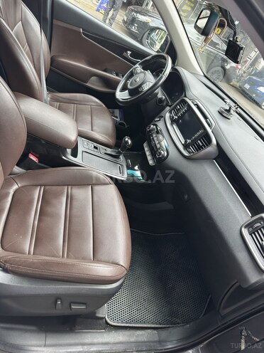 Kia Sorento 2016, 194,000 km - 2.0 l - Qazax