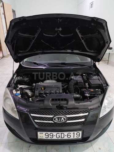 Kia Ceed 2009, 270,000 km - 1.4 л - Şirvan
