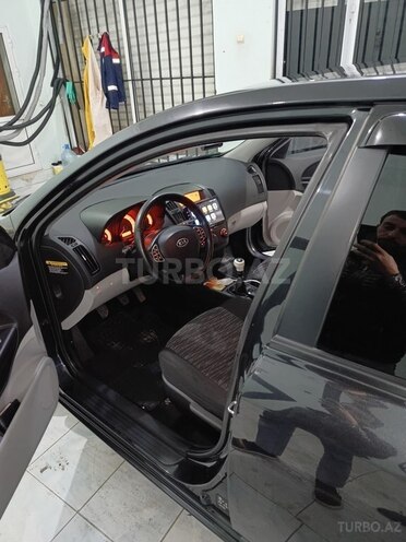 Kia Ceed 2009, 270,000 km - 1.4 л - Şirvan