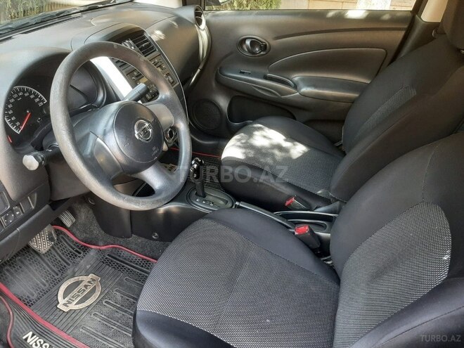 Nissan Sunny-4