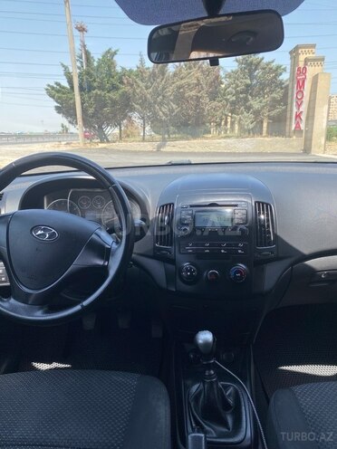 Hyundai i30 2009, 186,000 km - 1.4 l - Bakı