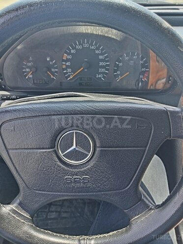 Mercedes C 200 1999, 451,500 km - 2.0 л - Bakı