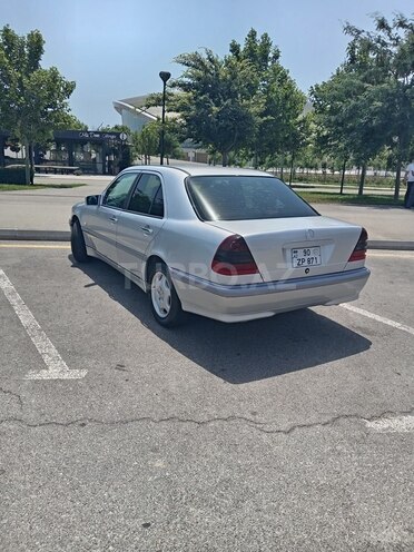 Mercedes C 200 1999, 451,500 km - 2.0 л - Bakı