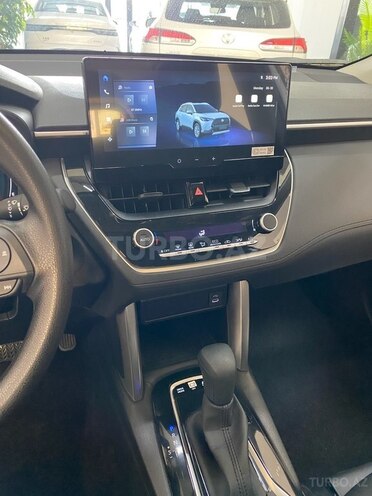 Toyota Corolla Cross 2025, 0 km - 2.0 л - Bakı