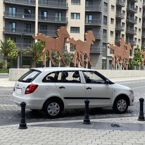 Skoda Fabia 2013, 140,000 km - 1.2 l - Bakı