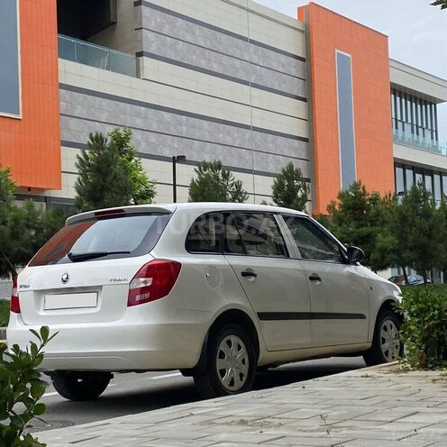 Skoda Fabia 2013, 140,000 km - 1.2 l - Bakı