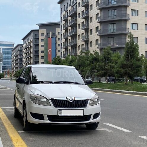 Skoda Fabia 2013, 140,000 km - 1.2 l - Bakı