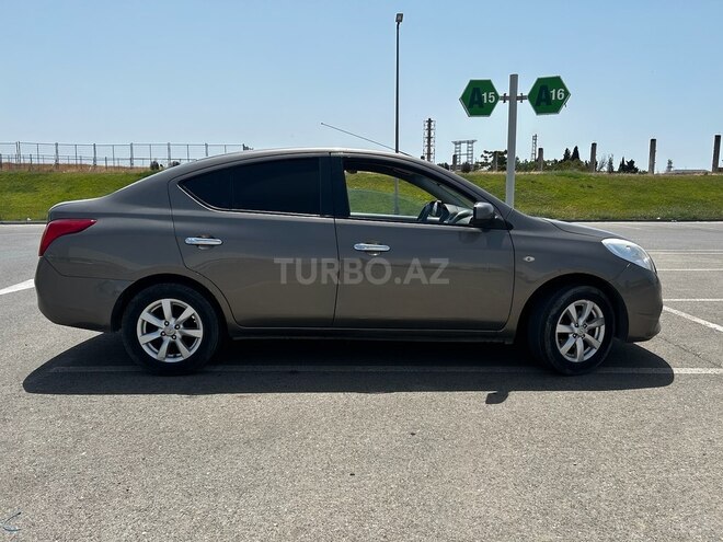 Nissan Sunny 2014, 224,000 km - 1.5 л - Bakı