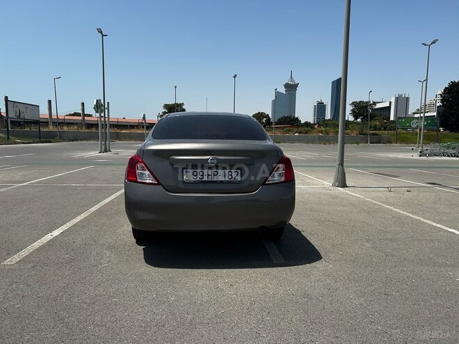 Nissan Sunny 2014, 224,000 km - 1.5 л - Bakı