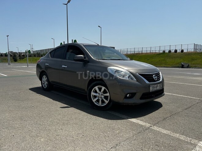 Nissan Sunny 2014, 224,000 km - 1.5 л - Bakı