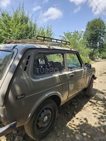 LADA (VAZ) Niva 1990, 90,000 km - 1.6 л - Yardımlı