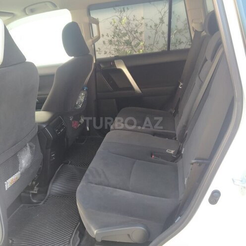 Toyota Land Cruiser Prado 2018, 97,900 km - 2.7 l - Bakı