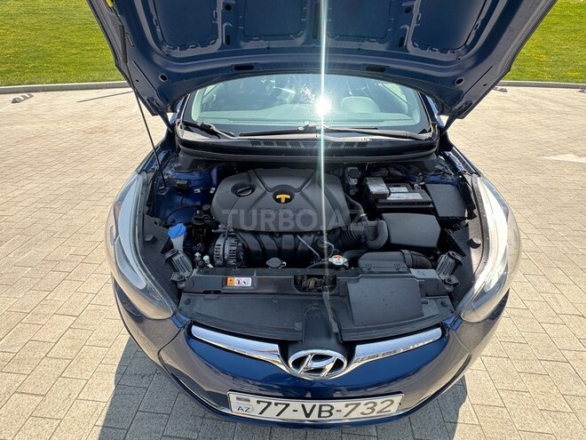 Hyundai Elantra 2015, 78,000 km - 1.8 l - Bakı