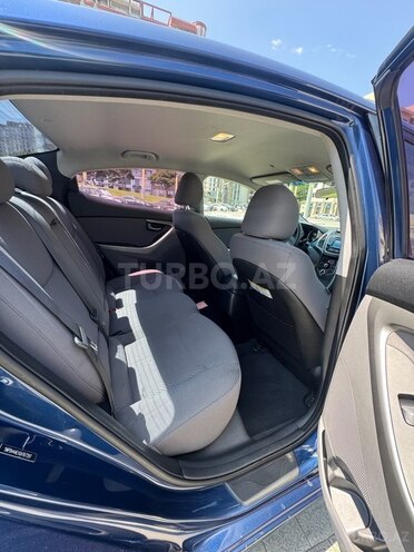Hyundai Elantra 2015, 78,000 km - 1.8 l - Bakı