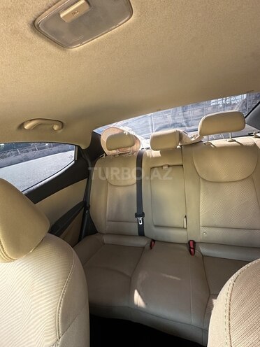 Hyundai Elantra 2011, 220,000 km - 1.8 l - Bakı