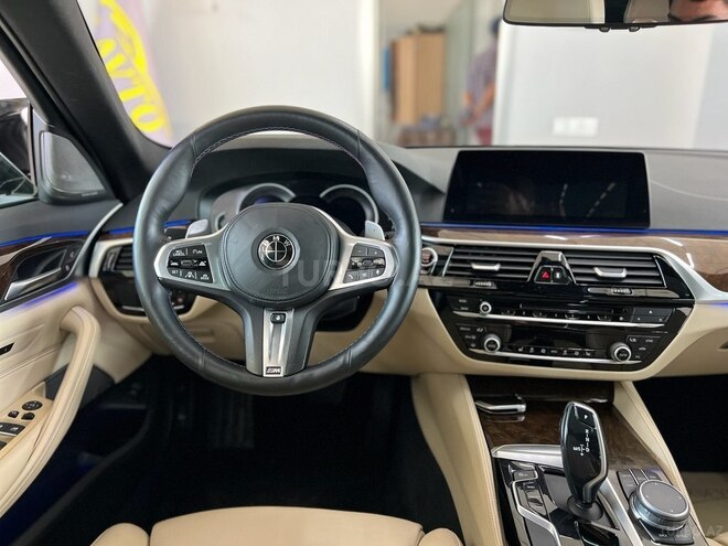 BMW 520 2018, 110,000 km - 2.0 l - Bakı