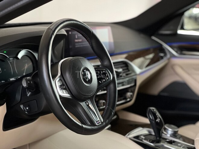 BMW 520 2018, 110,000 km - 2.0 l - Bakı