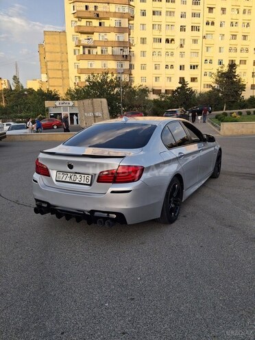 BMW 528 2012, 286,000 km - 2.0 l - Bakı
