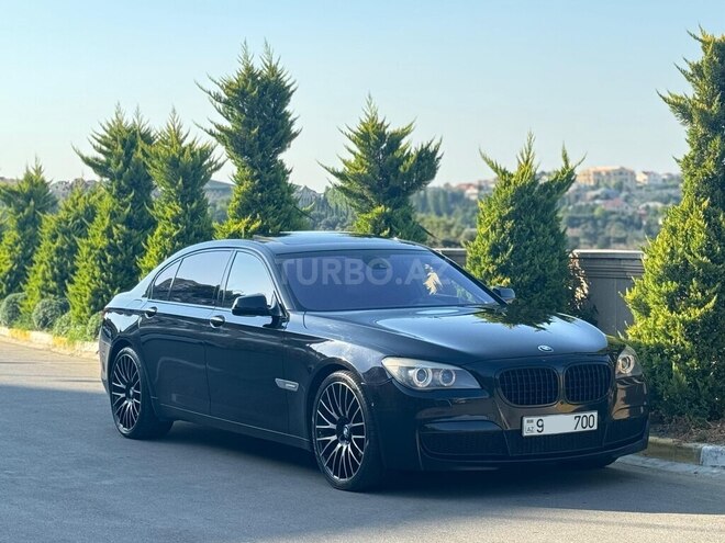 BMW 750 2010, 289,000 km - 4.4 l - Bakı