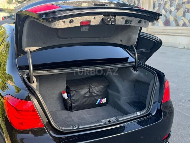BMW 750 2010, 289,000 km - 4.4 l - Bakı