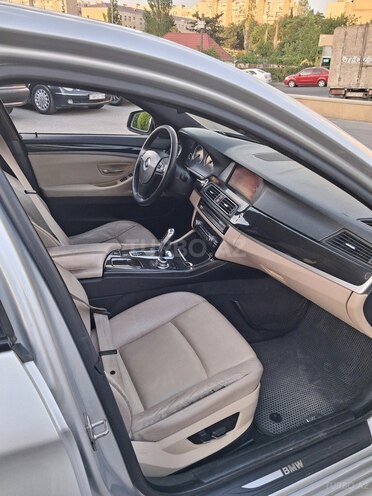 BMW 528 2012, 286,000 km - 2.0 l - Bakı