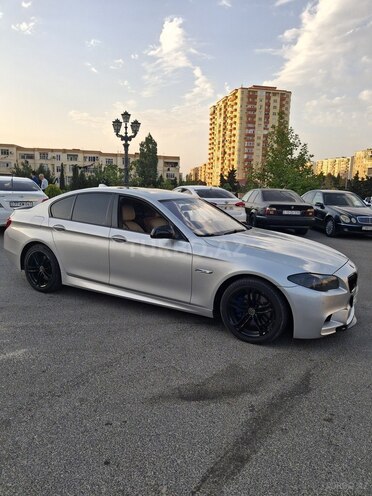 BMW 528 2012, 286,000 km - 2.0 l - Bakı