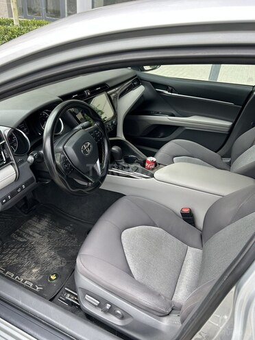 Toyota Camry-9