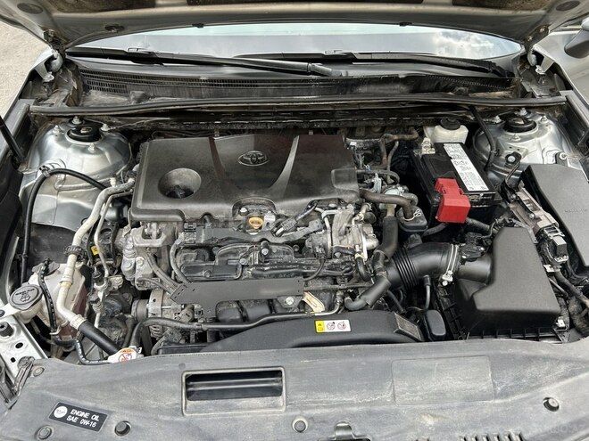 Toyota Camry-14