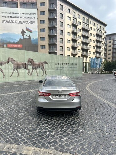 Toyota Camry-2