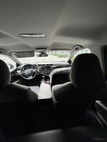 Toyota Camry-10