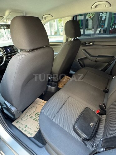 Volkswagen Polo 2020, 158,000 km - 1.6 l - Bakı