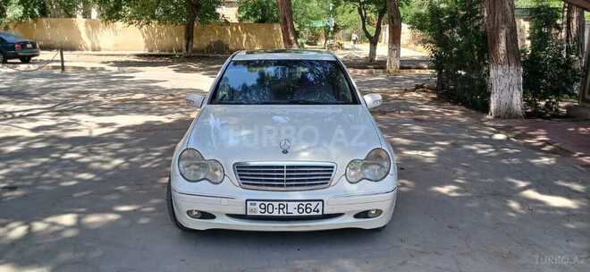 Mercedes C 240-1