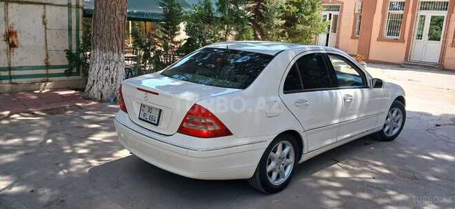 Mercedes C 240-18