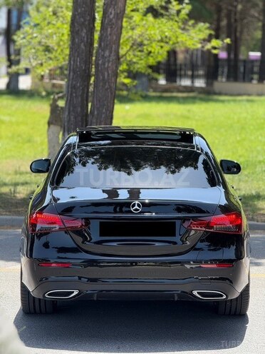 Mercedes E 300 de-7