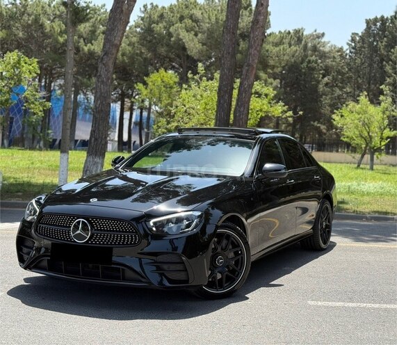 Mercedes E 300 de-3